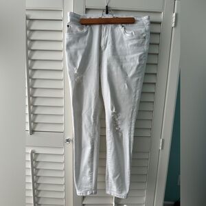 Tahari White Distressed Skinny Jeans